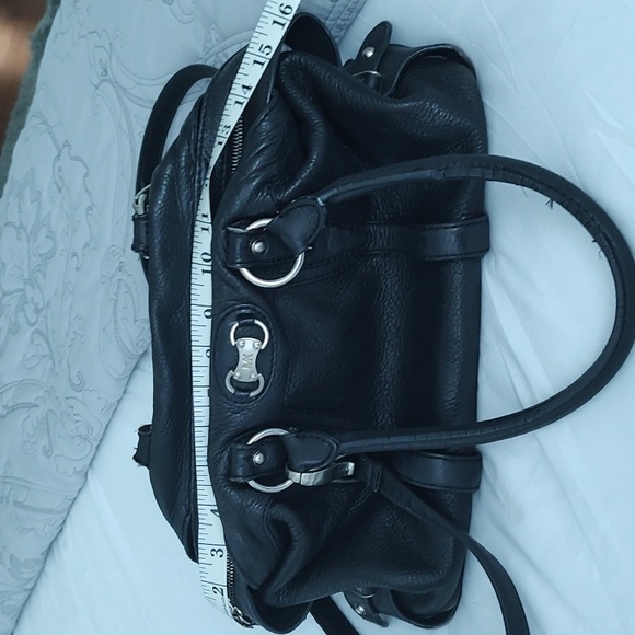Michael kors Elegant Black Leather Handbag - Picture 9 of 9